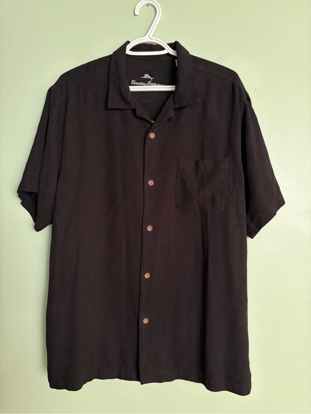Tommy Bahama Mens L Black Silk Shirt Embroidered Resortwear Festival Casual Camp
